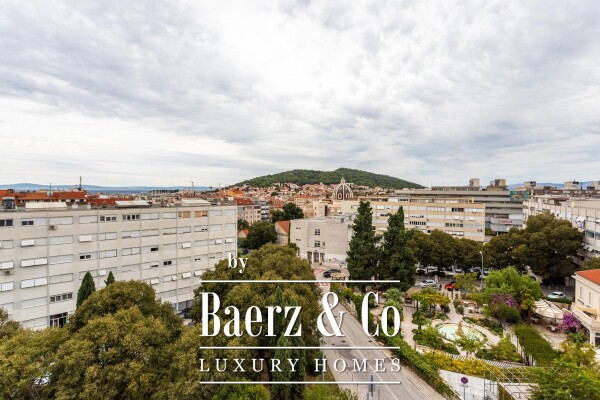 photo 27 Split, city center, three-bedroom apartment with double garage, UFA 124 m²