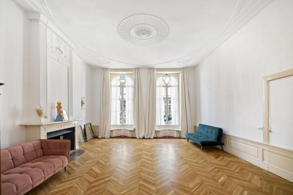 photo 8 Zaadmarkt 93