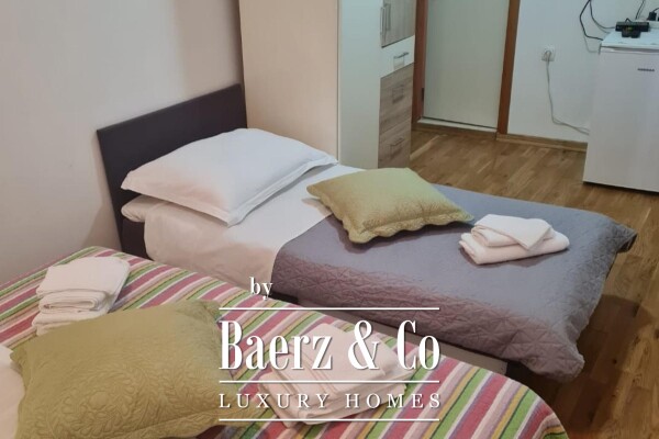 photo 2 Split, Center, four-bedroom apartment suitable for tourist rental