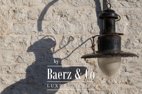 photo 28 Šibenik, old town - a historic palace from the 12th century