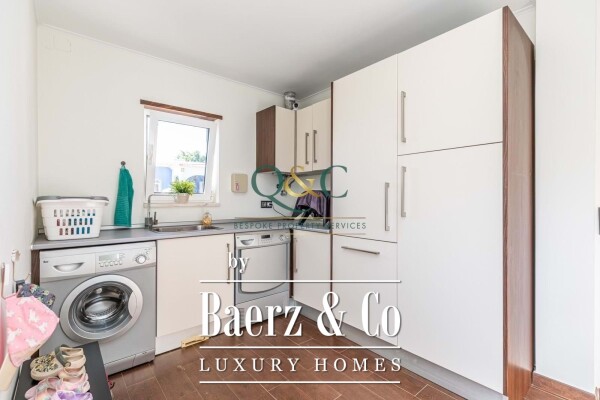 photo 28 Beautiful luxury home in Quarteira, Quarteira