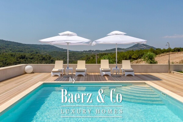 photo 6 Zastražišće, a unique property in the heart of Hvar