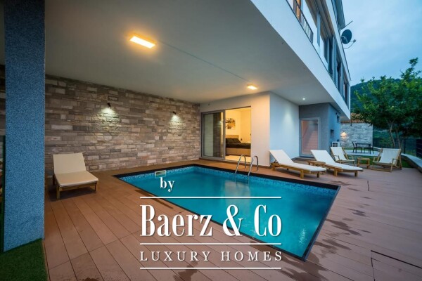 photo 3 Villa in Kotor Municipality with a Pool and a Sea View