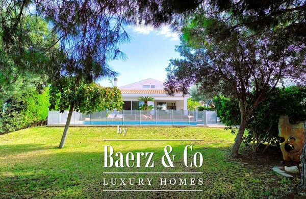 photo 1 CHARMING VILLA WITH TOURIST LICENSE AND AN EXCEPTIONAL LOCATION VERY CLOSE TO CIUTADELLA DE MENORCA