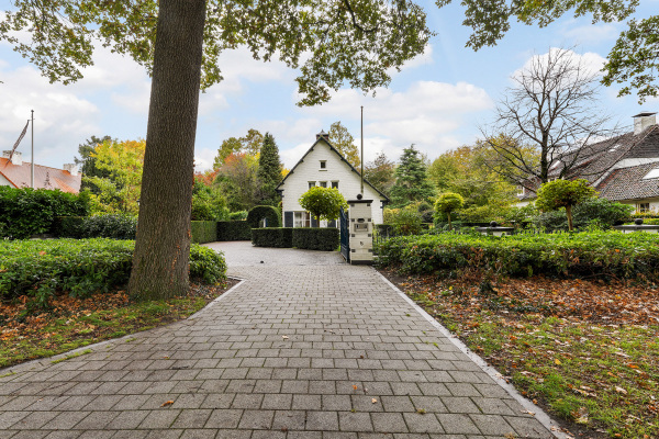 photo 68 van Brederodelaan 5