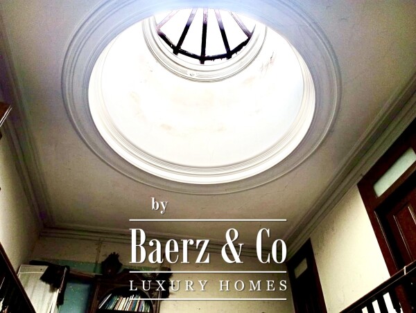 photo 8 Building for restoration - Centre of Porto