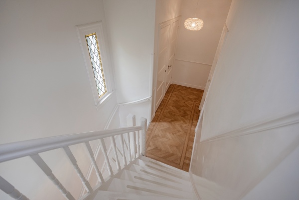 photo 49 Van Dorpstraat 4