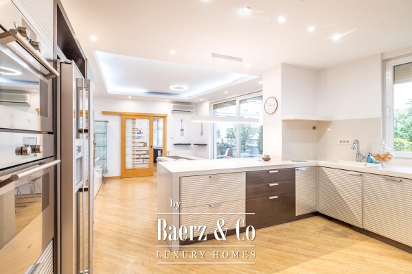 photo 24 Zagreb, Trakošćanska, luxurious three-bedroom penthouse, 304 m² + 2 garage parking spaces