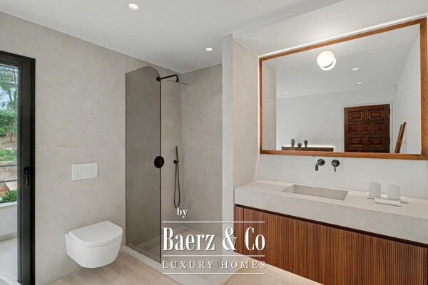 photo 13 Modern family villa in perfect location in Costa d’en Blanes