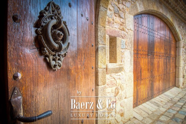 photo 3 Carrer Mestre d´Aixa 