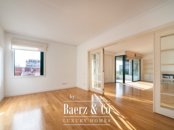 photo 8 3+2 bedroom apartment in a prestigious private condominium