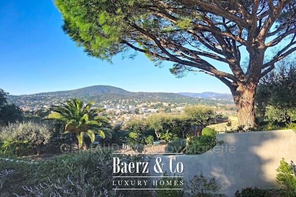 photo 8 Single-story house with high-end features in Sainte-Maxime