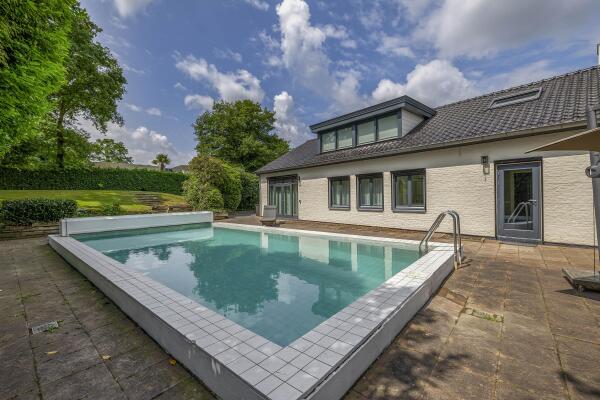 photo 42 Parallelweg 2