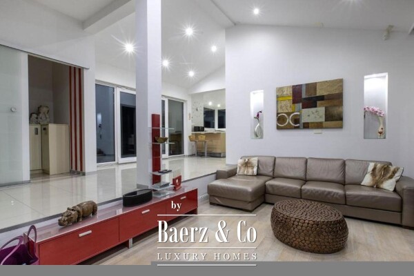 photo 7 Rogoznica, house with a swimming pool and a sea view, 352 m²