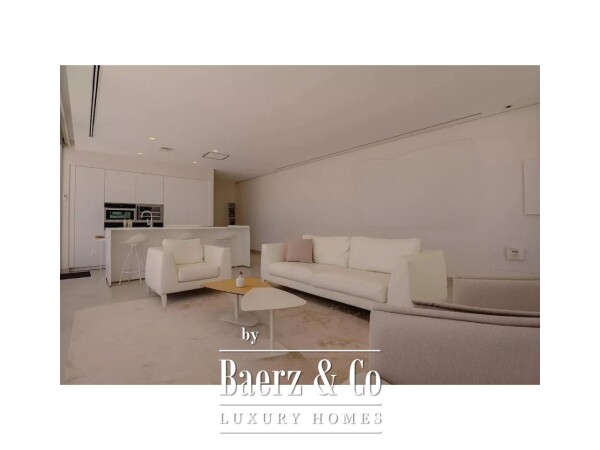 photo 8 Exclusive luxury villa on the seafront in Playa San Juan