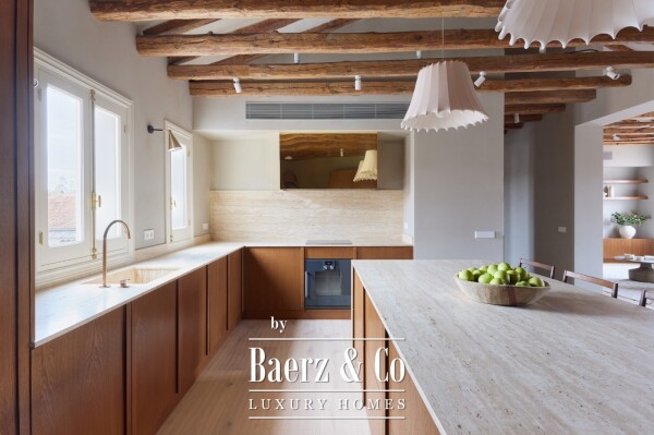 photo 1 Luxury Designer Apartment for Sale in Justicia – Calle de San Lorenzo, Madrid