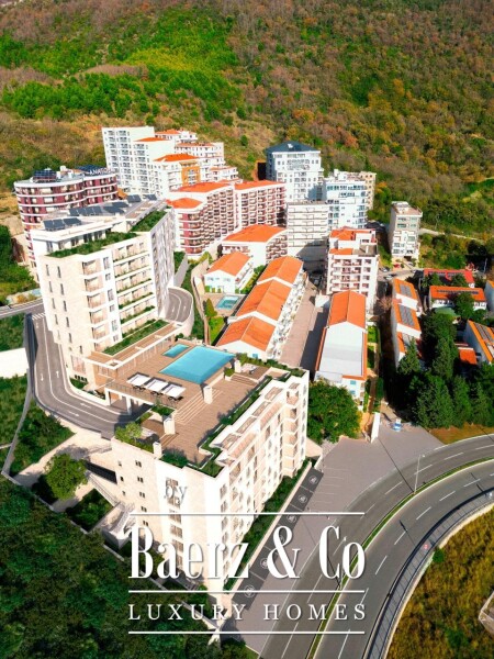 photo 5 Spacious Apartment in Becici with a Sea View in a New Project