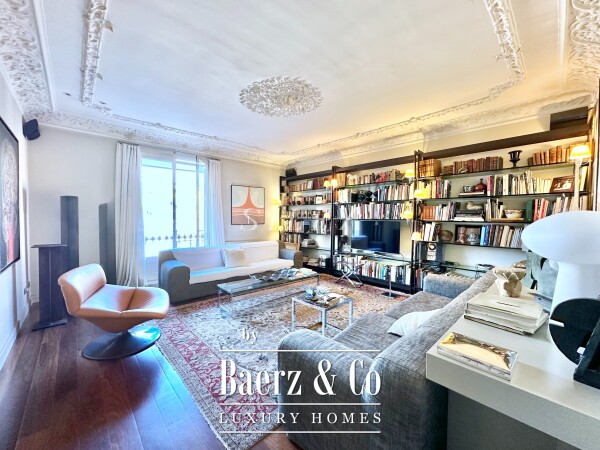 photo 2 Pau Claris 100