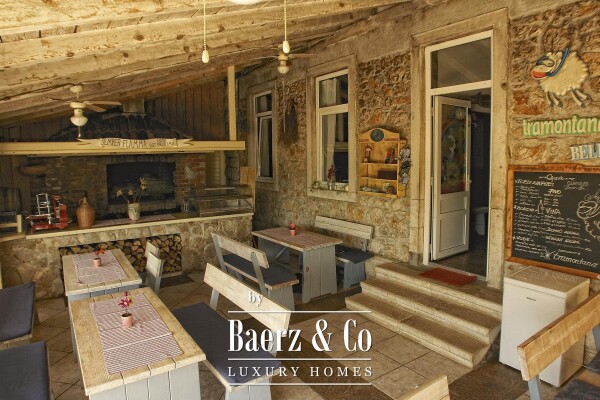 photo 22 Cres, Beli, investment opportunity, guesthouse with 13 rooms, owner’s apartment, 14 bathrooms