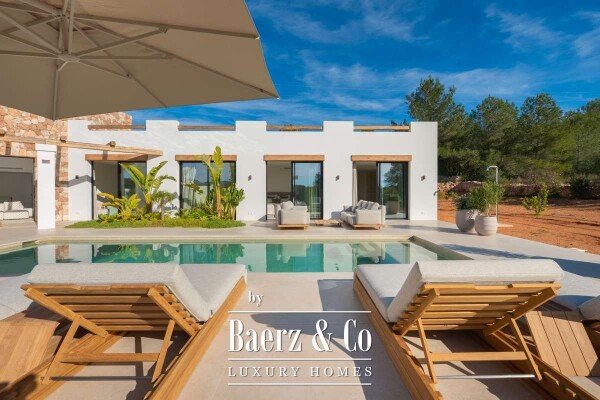 photo 7 Beautiful luxury home in Santa Gertrudis, Santa Gertrudis