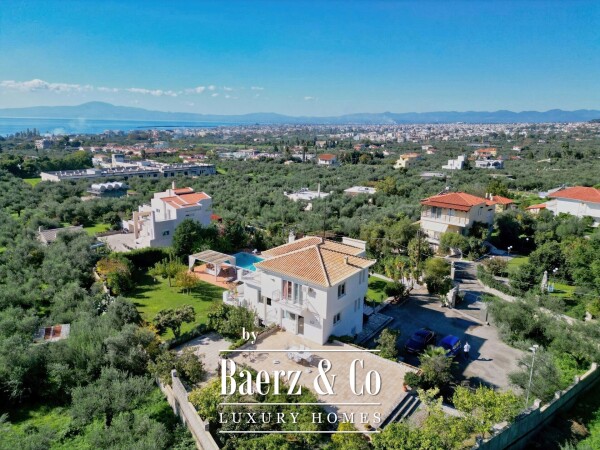 photo 3 2294102 - Villa For sale, Kalamata, 370 sq.m., €1.450.000