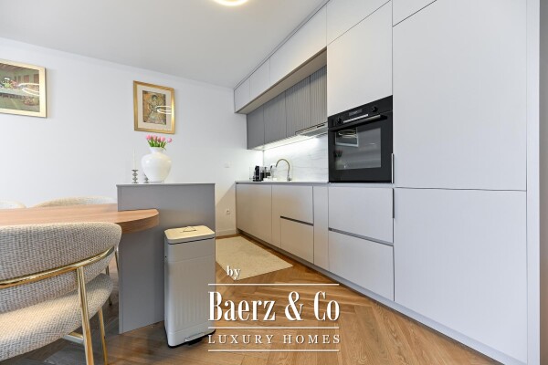 photo 12 Podstrana - luxuriously furnished multi-storey apartment with garden and roof terrace