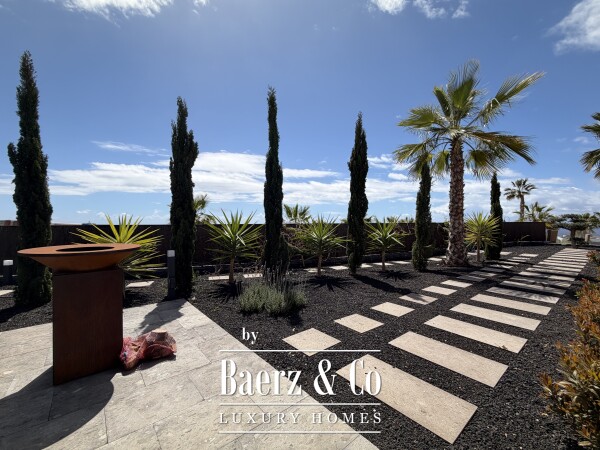 photo 42 Exclusive villa for sale in Abama