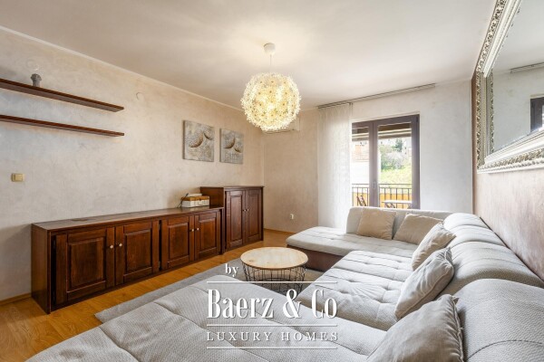 photo 2 Istria, Vrsar - Spacious 3-Bedroom Apartment in a Prime Location, 300 m from the Sea