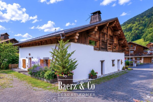 photo 15 Exceptional renovated farmhouse - 5 bedrooms - Protected area