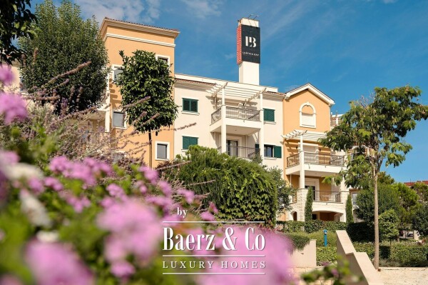 photo 15 Luxurious and Spacious Apartment with a Large Terrace on the Coast of Montenegro
